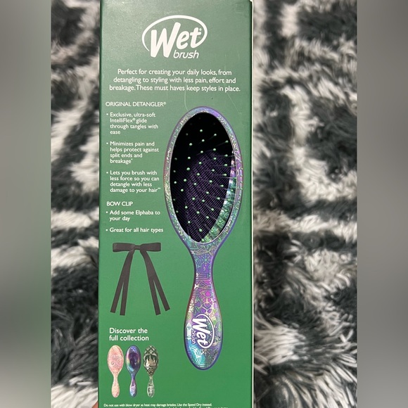 SALLY HOLD Wet Brush Original Detangler Elphaba (Wicked) Kit 1 Brush & 1 Bow NIB - Picture 9 of 9